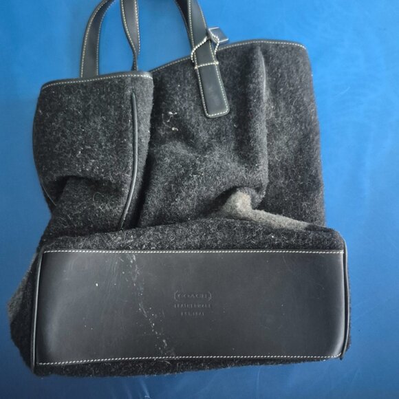 Coach Leatherware Bag - Picture 2 of 7